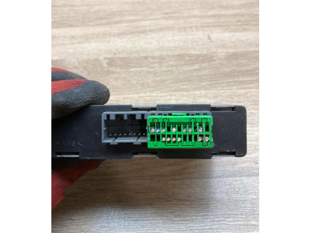 Блок комфорта MR238029, 0007338   Mitsubishi Carisma   