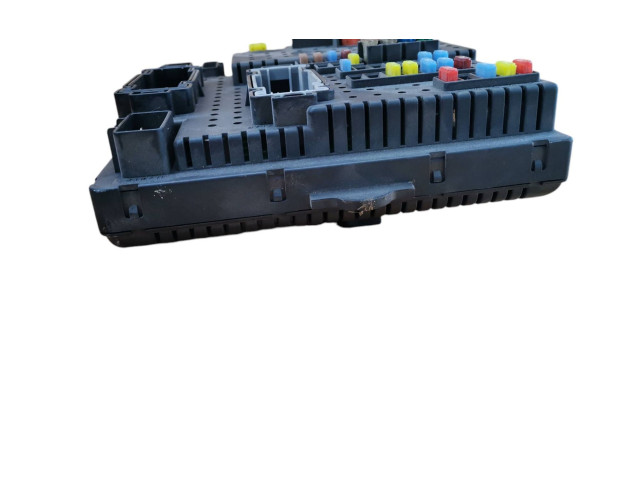 Блок предохранителей 8676391, 12217799 Volvo XC90