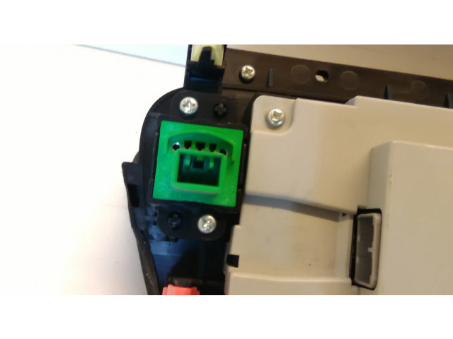 Дисплей    D099T, PPMD15   Honda Accord