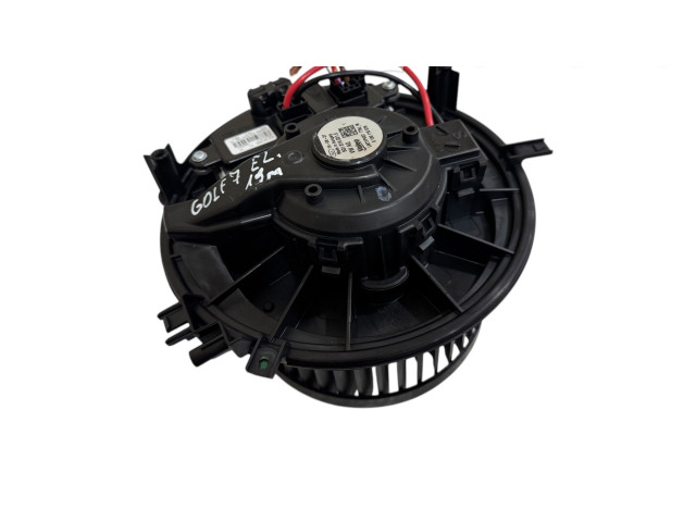 Вентилятор печки    5Q1819021E, 0130115576   Volkswagen e-Golf