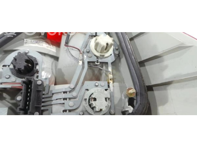 Задний фонарь  A1708200164L    Mercedes-Benz SLK R170   1996-2004 года