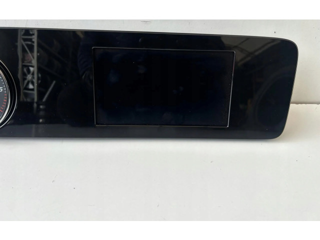 Přístrojová deska Mercedes-Benz E W213 2016 2135409672