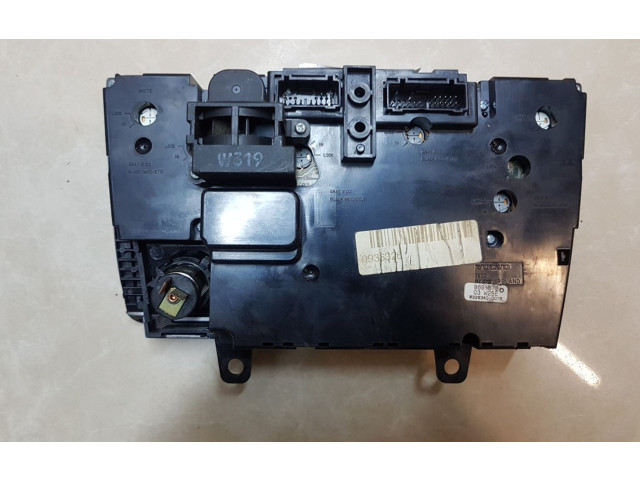 Блок управления климат-контролем 8691875   Volvo S60