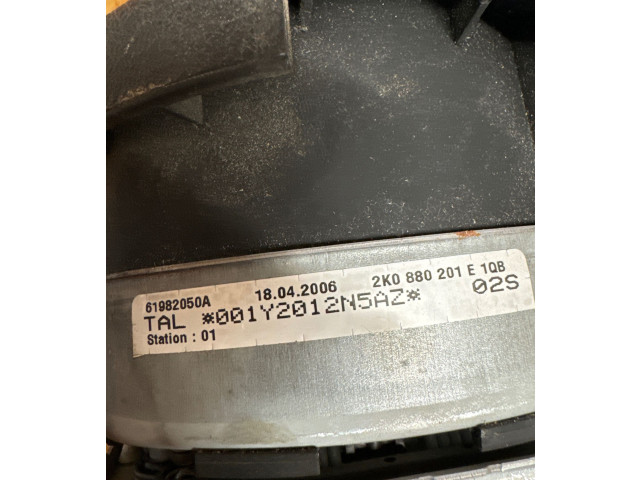 Подушка безопасности водителя 2K0880201E, 61982050A Volkswagen Caddy