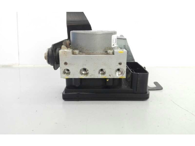 Блок АБС 476608587R, 8200527569GB Dacia Dokker - года