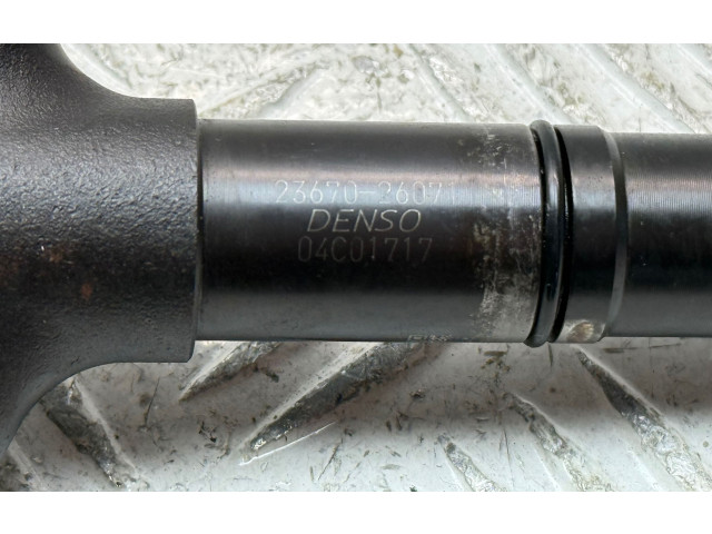 Vstřikovač 2367029115, 2367029116 Toyota Avensis T270 1ADFTV