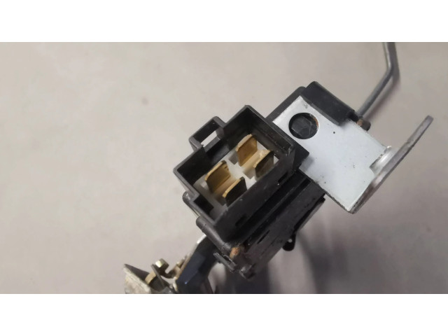 Zámek zadních dveří JAPAN Subaru Legacy 2000