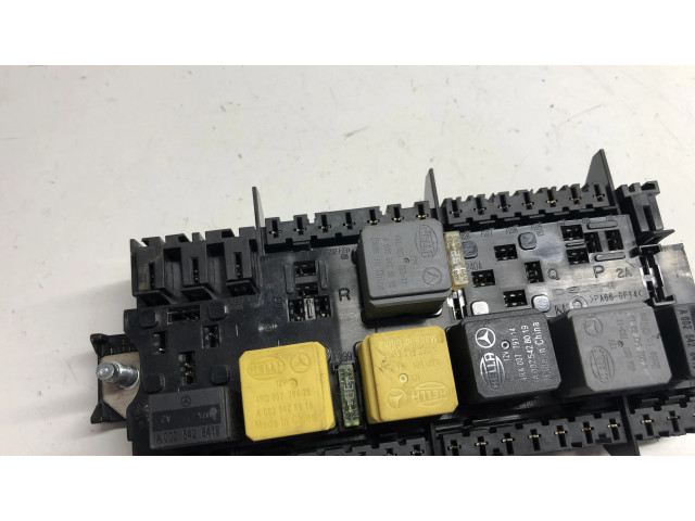 Pojistková skříňka 2469060093 Mercedes-Benz A W176 2013