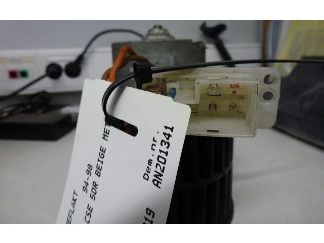 Вентилятор печки Saab 900