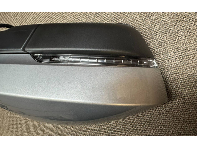 Зеркало электрическое        Skoda Karoq  2017 -  года   