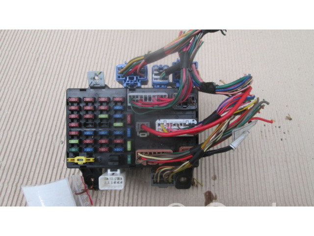 Блок предохранителей     Hyundai Getz    