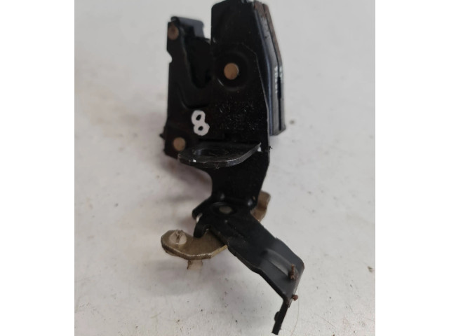 Zámek zadních dveří 7H0827161   Volkswagen Caddy 2004