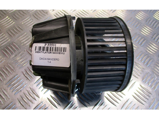 Вентилятор печки Dacia Sandero