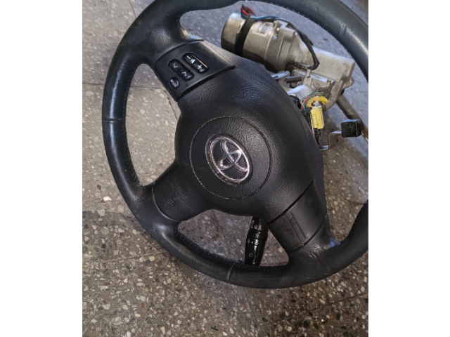 Насос рулевого управления 4520002241 Toyota Corolla E120 E130