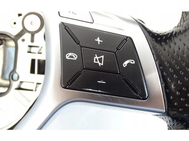 Volant Mercedes-Benz E C207 W207 2013 A1724602703