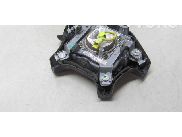 Подушка безопасности водителя Mitsubishi Outlander