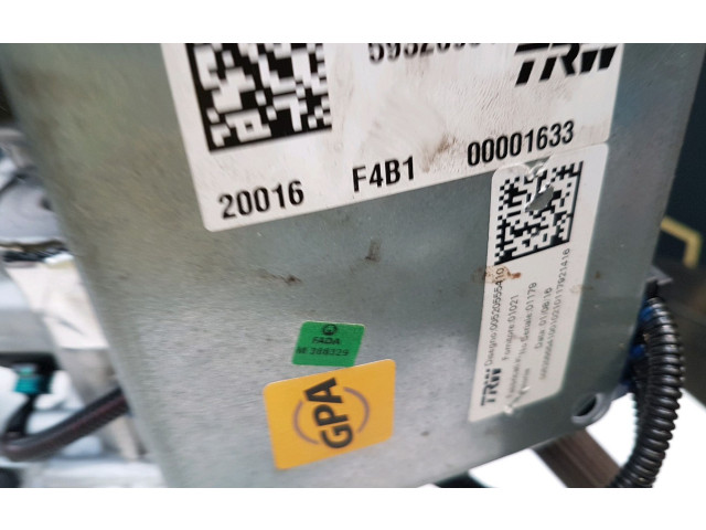  рейка  Колонка рулевая 52205967   Jeep Renegade 2014 -  года