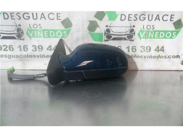 Зеркало (механическое)       Volvo V70  2000 - 2004 года   