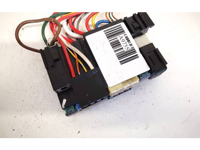 Блок предохранителей Nissan Pathfinder R51