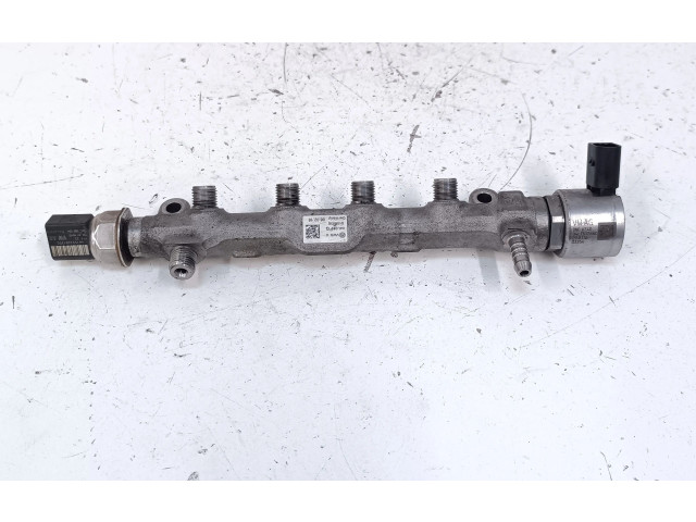 Vstřikovací lišta 04L089G, 04L130764C Volkswagen Tiguan