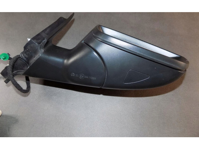 Зеркало электрическое        Skoda Karoq  2017 -  года   