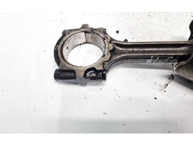 Поршень с шатуном Nissan Almera N16