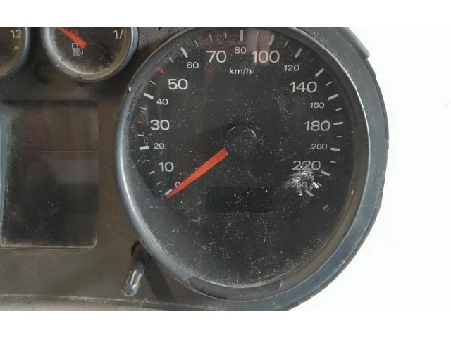 Панель приборов 8Z0920900X Audi A2