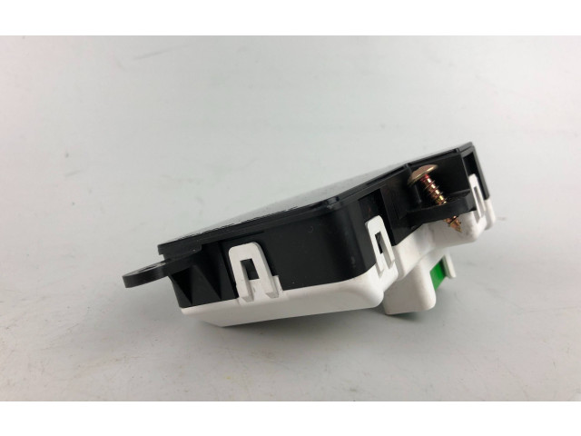 Дисплей    85271XA01A   Subaru B9 Tribeca