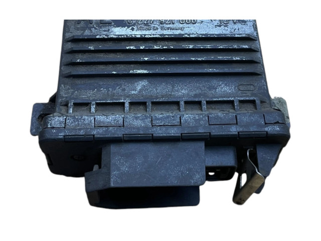 Řídící jednotka 0227921006 Opel Rekord E2 1985