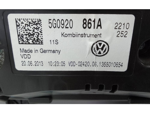 Geschwindigkeitsmesser Cockpit 5G0920861A   Volkswagen Golf VII       