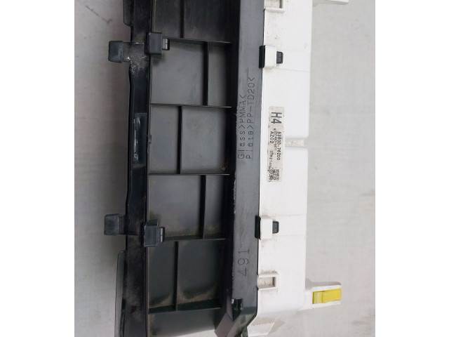 Přístrojová deska Lexus CT 200H 2014 8380076200