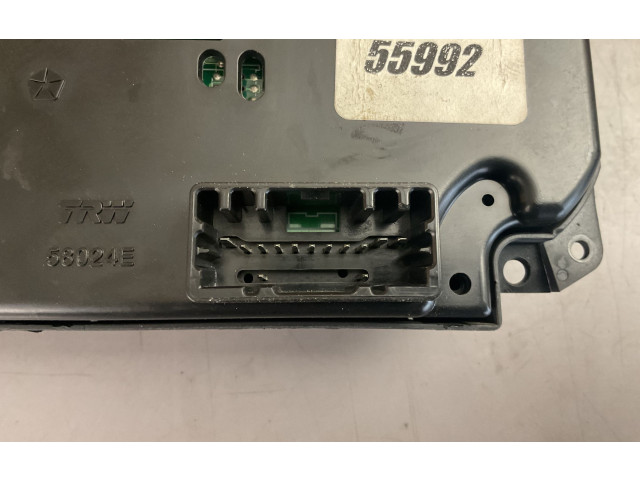 Блок управления климат-контролем P55037981AA   Jeep Commander