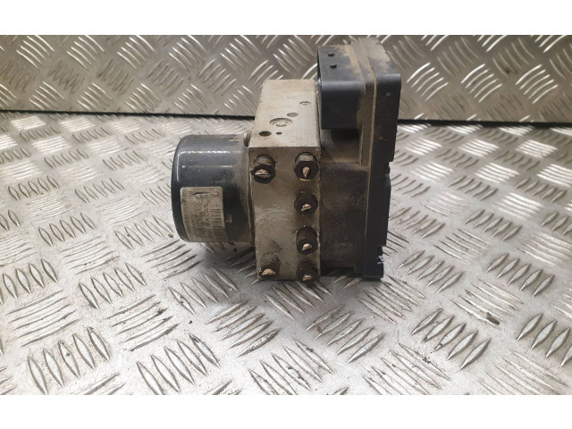 Блок АБС 8619968   Volvo  V70  2000 - 2004 года