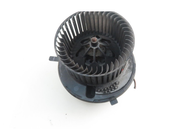 Вентилятор печки    F983228M, 1K1820015   Volkswagen Touran I