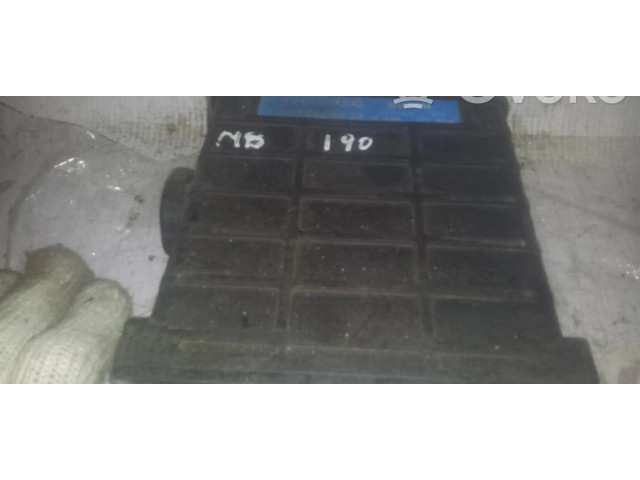 Řídící jednotka 0280800100, 0025453632 Mercedes-Benz 190 W201 1986