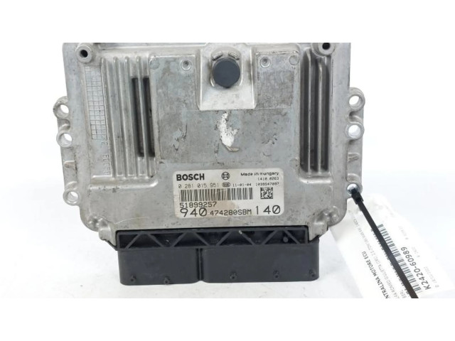 Блок управления двигателя 0281015951   Alfa Romeo Giulietta