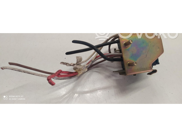 Pojistková skříňka 6100717580 Citroen Berlingo 1998