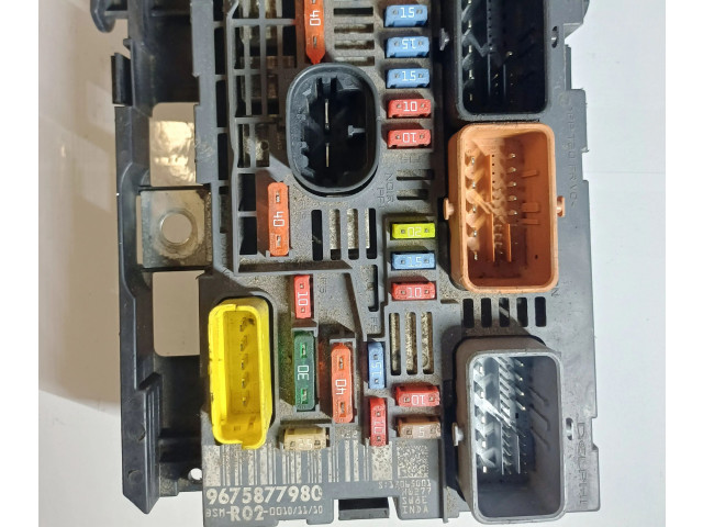 Pojistková skříňka Řídící jednotka BSM 9675877980, BSMR0200 Peugeot 3008 I 2012