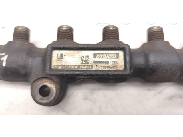 Топливная рампа 9654592680, 55PP0603 Citroen C4 I для двигателя 4HX