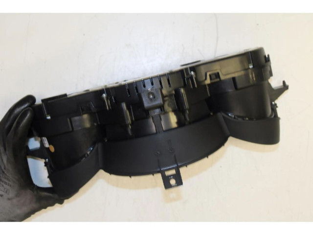 Панель приборов    Fiat 500X       