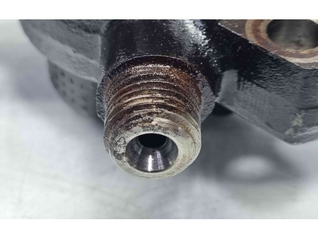 Топливная рампа 4M5Q-9D280-DB   Ford Transit -  Tourneo Connect  