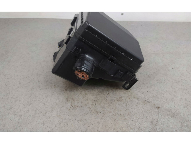 Блок предохранителей PR073-00000 Mitsubishi Lancer VIII