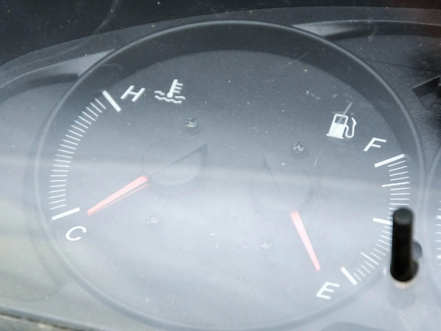 Панель приборов 157510-0390   Mazda MPV II LW       