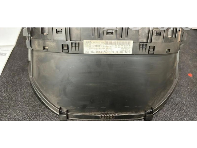 Панель приборов 1769000101 Mercedes-Benz A W176