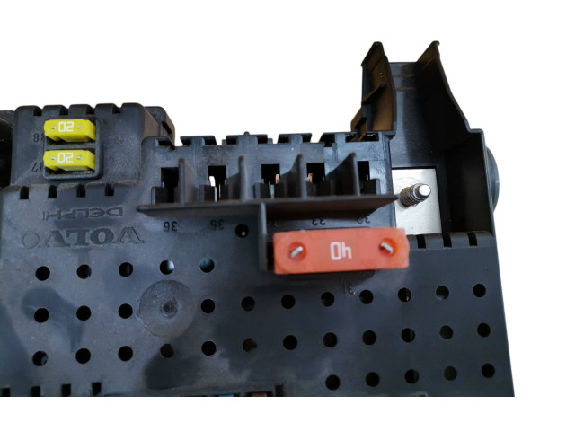 Блок предохранителей 30728512, 28017881   Volvo XC90    