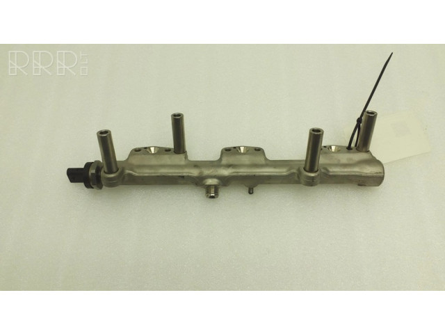 Топливная рампа 8665631, 13538665631 BMW 2 F44 1.5 для двигателя B38A15A