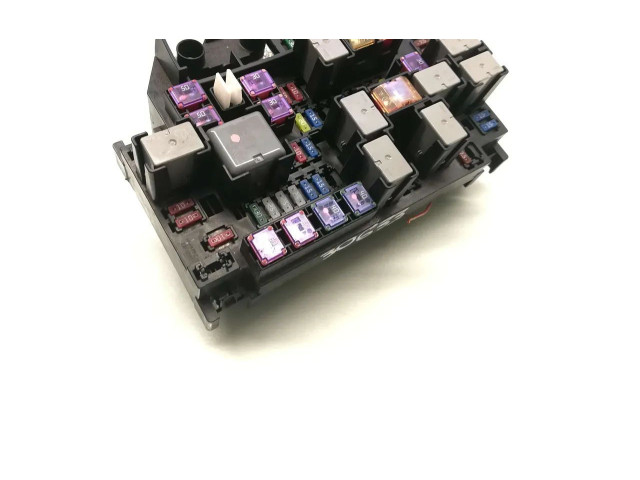 Pojistková skříňka MB102802B, 912020 Subaru Outback 2010