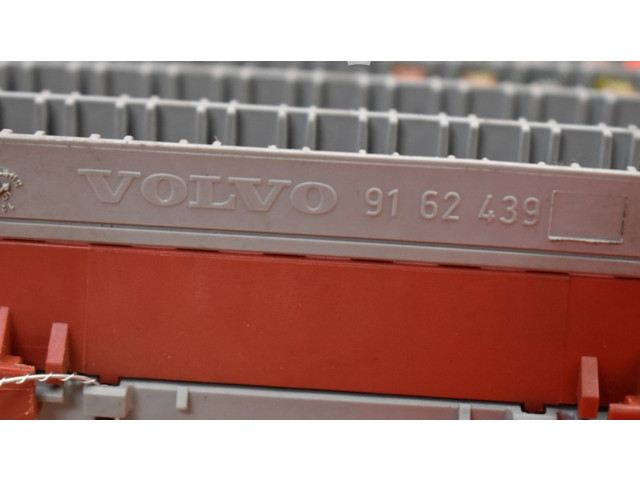 Блок предохранителей  9162439, 9162439   Volvo V70    