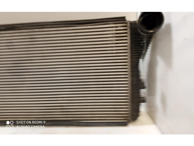 Интеркулер 1K0121345E Volkswagen Jetta V