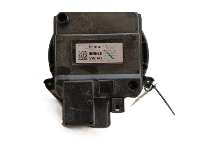 Вентилятор печки 4M1820021, C24245107 Audi Q5 SQ5